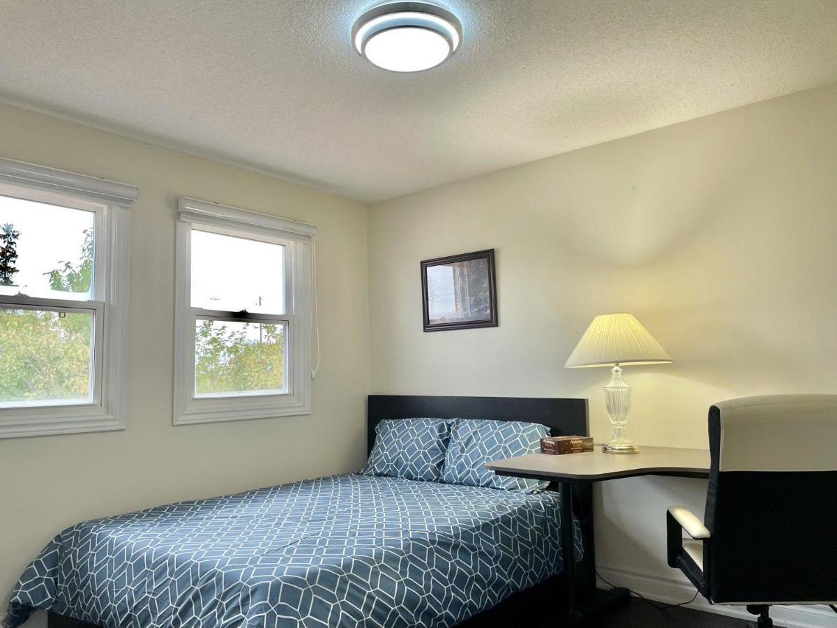 77 Nice And Warm Series Rooms Toronto Eksteriør bilde
