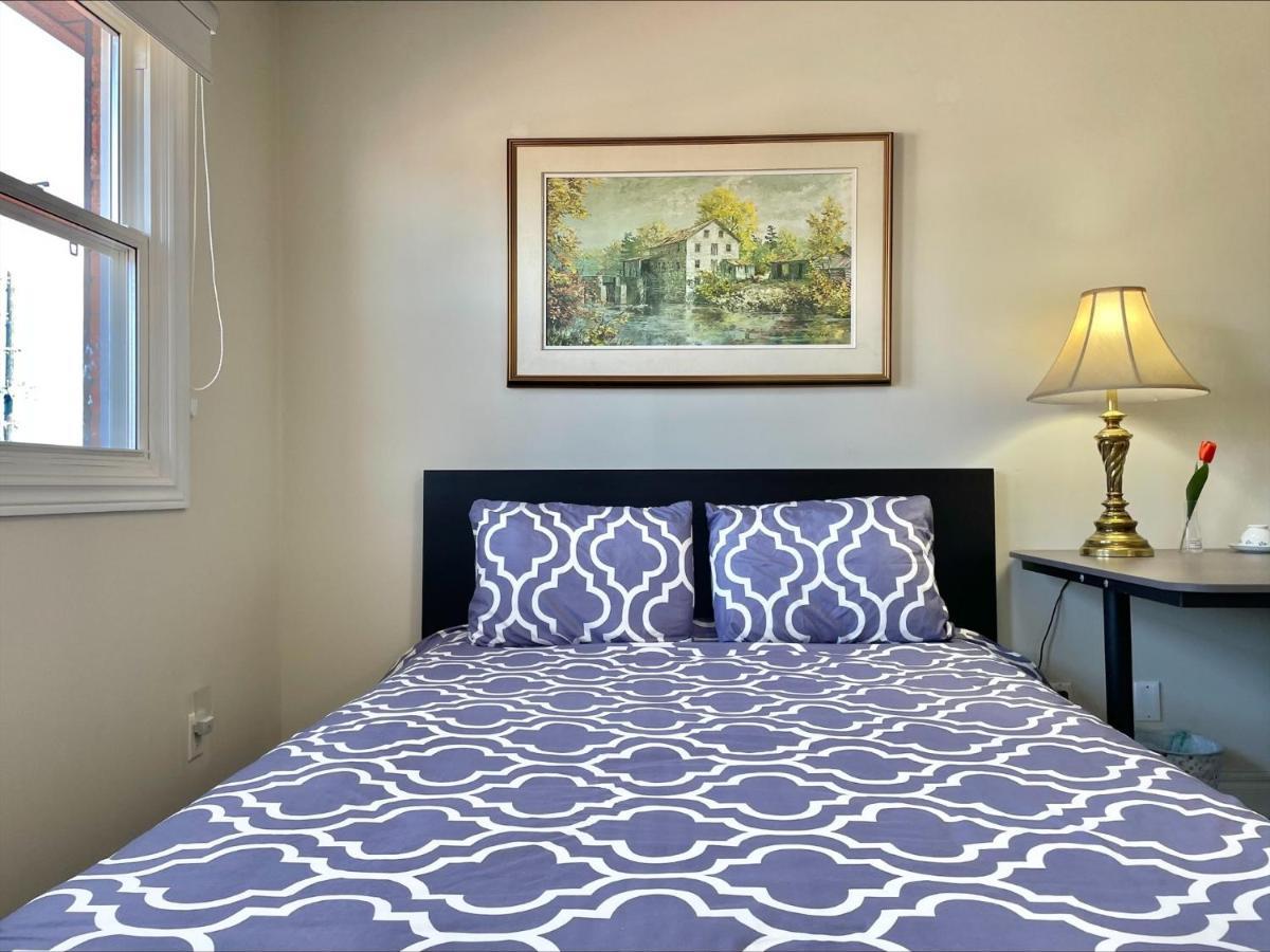 77 Nice And Warm Series Rooms Toronto Eksteriør bilde