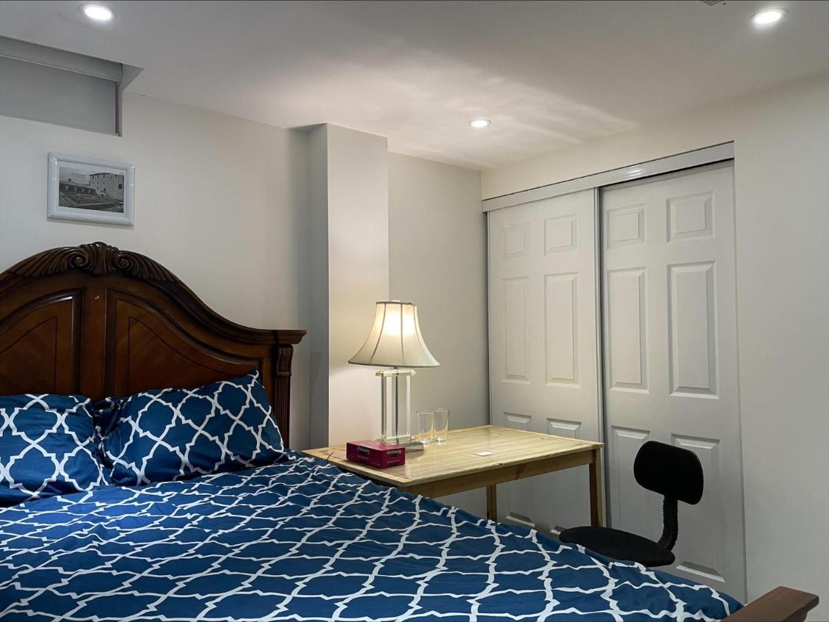 77 Nice And Warm Series Rooms Toronto Eksteriør bilde
